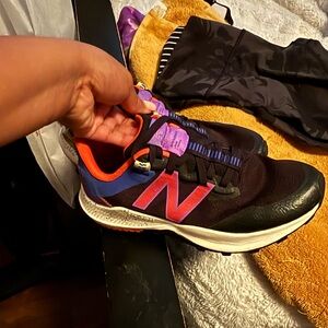 New balance sneakers, size 7 women’s